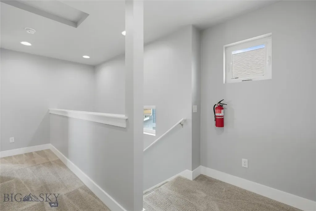 506 Winston Belgrade MT 59714
