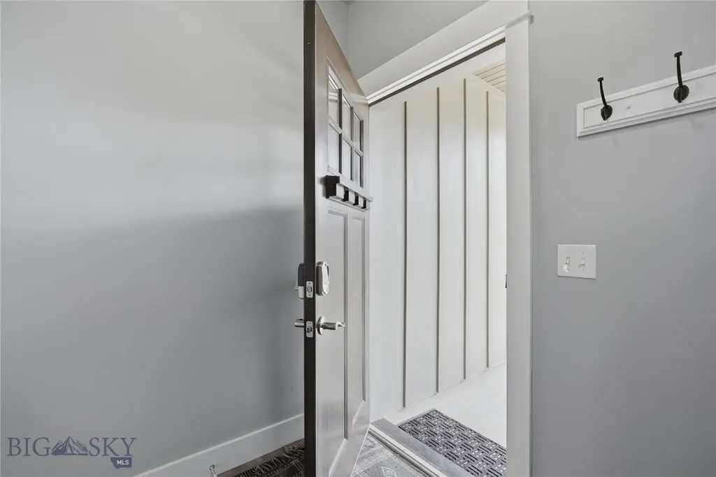 506 Winston Belgrade MT 59714