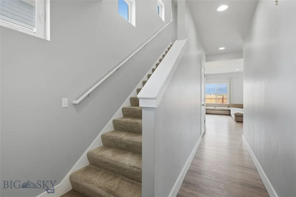 506 Winston Belgrade MT 59714