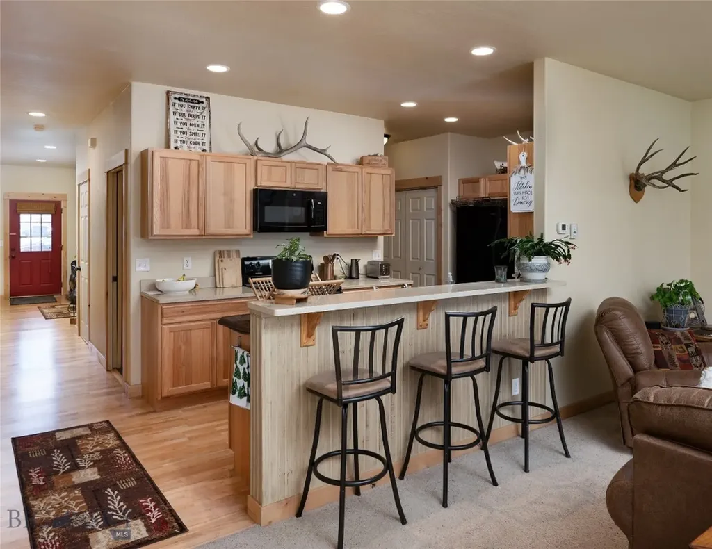 4541 Ethan Way Bozeman MT 59718