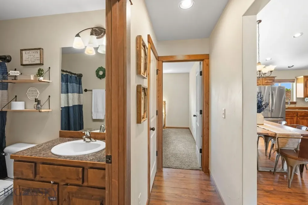 70 Cedar Wood Circle Bozeman MT 59718