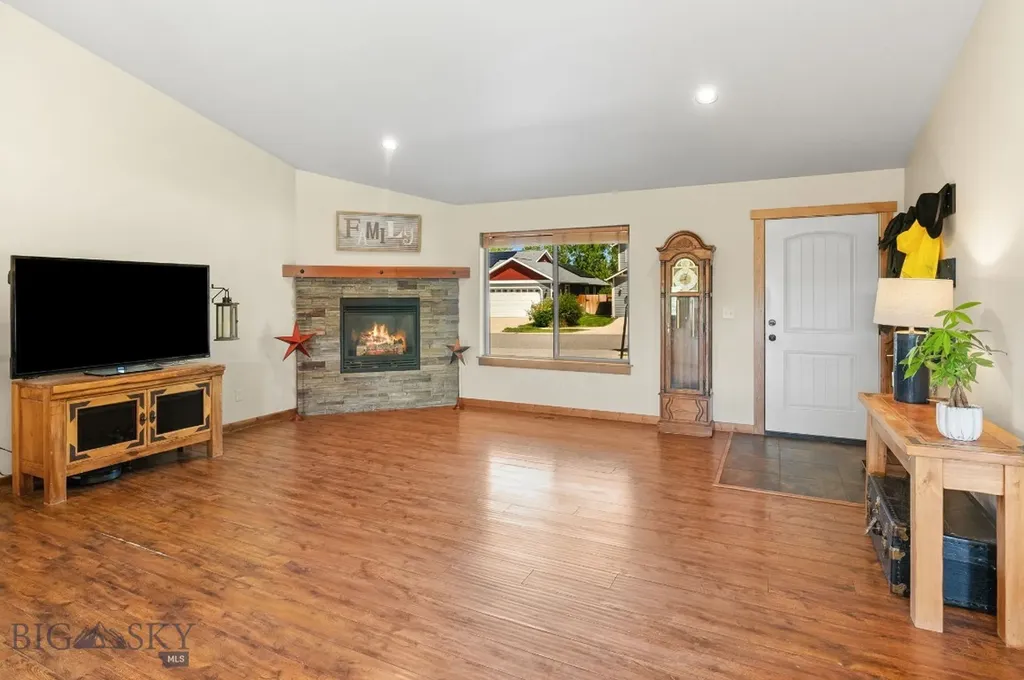 70 Cedar Wood Circle Bozeman MT 59718