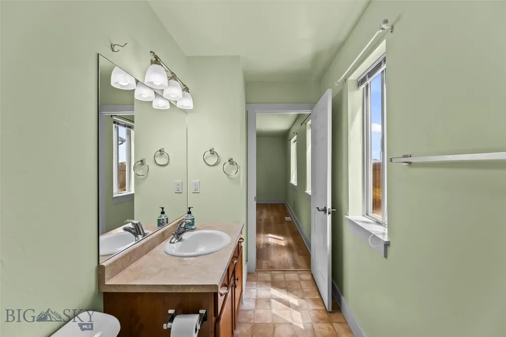 822 N 12th Street Livingston MT 59047