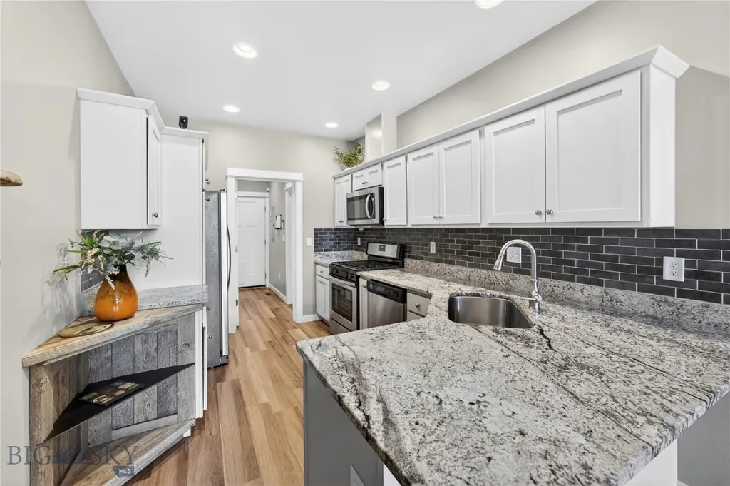 4832 Golden Gate Bozeman MT 59718