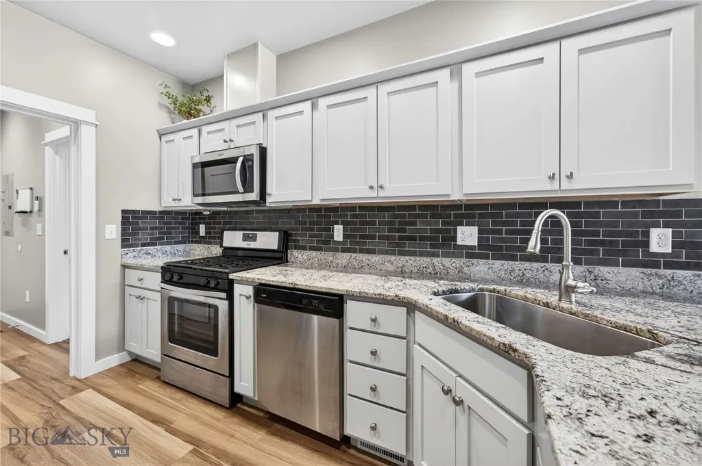 4832 Golden Gate Bozeman MT 59718