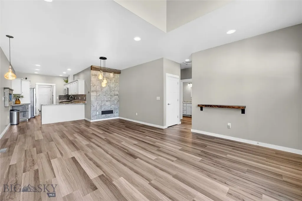 4832 Golden Gate Bozeman MT 59718