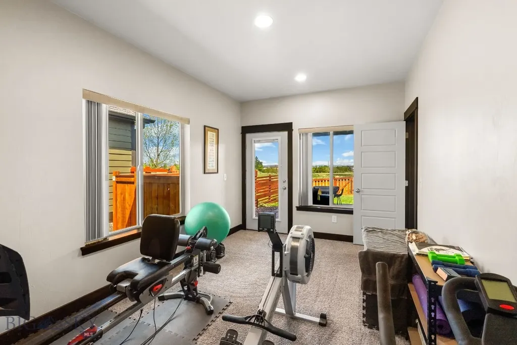 4437 Ethan Way Bozeman MT 59718
