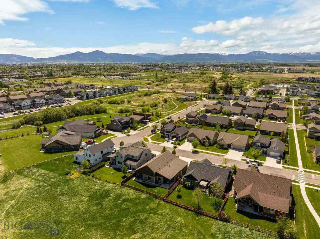 4437 Ethan Way Bozeman MT 59718