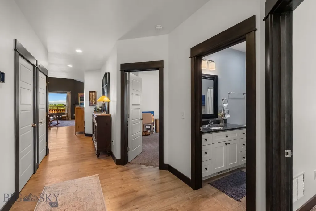 4437 Ethan Way Bozeman MT 59718