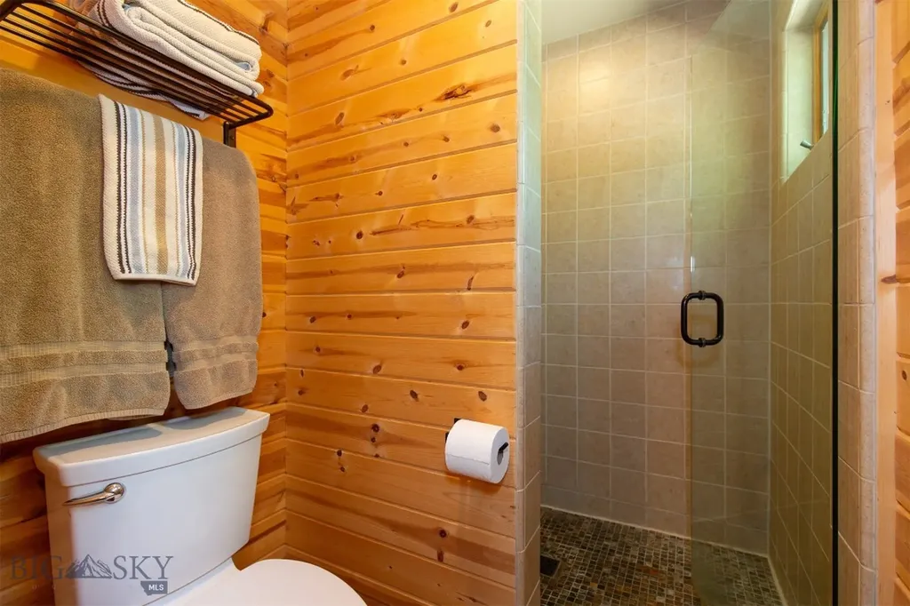 9 Booth Gulch Lane Sheridan MT 59749