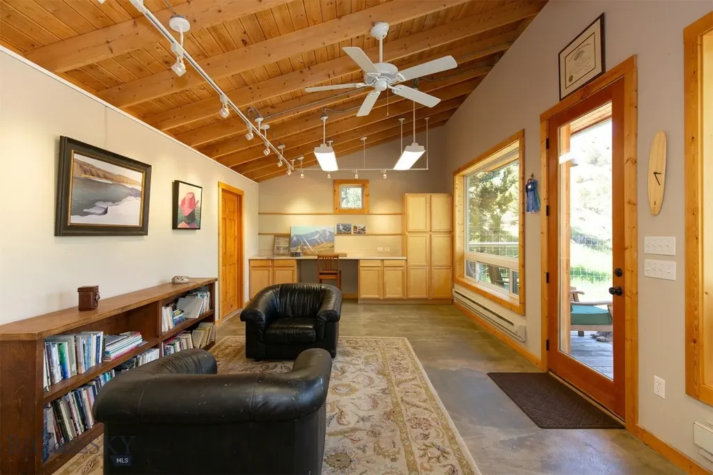 9 Booth Gulch Lane Sheridan MT 59749