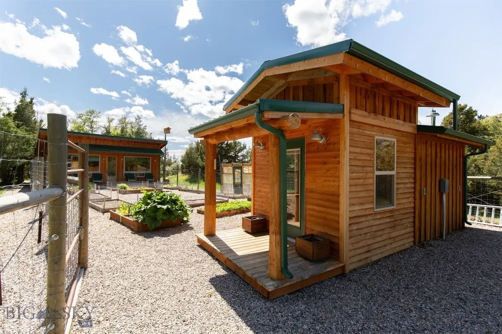 9 Booth Gulch Lane Sheridan MT 59749