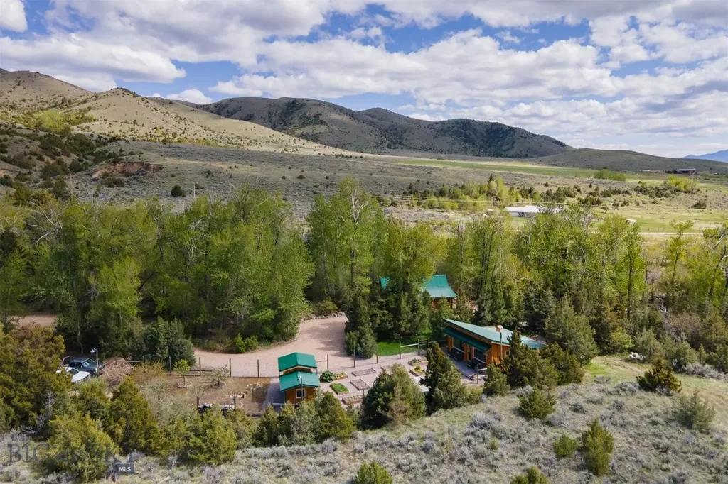 9 Booth Gulch Lane Sheridan MT 59749