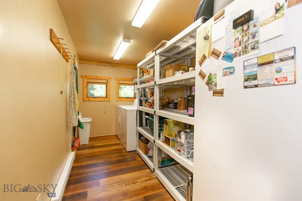 9 Booth Gulch Lane Sheridan MT 59749