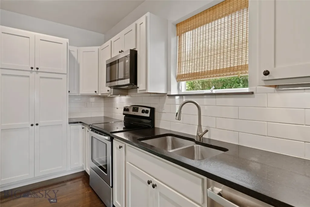 56 E Hyalite Peak Drive Bozeman MT 59718