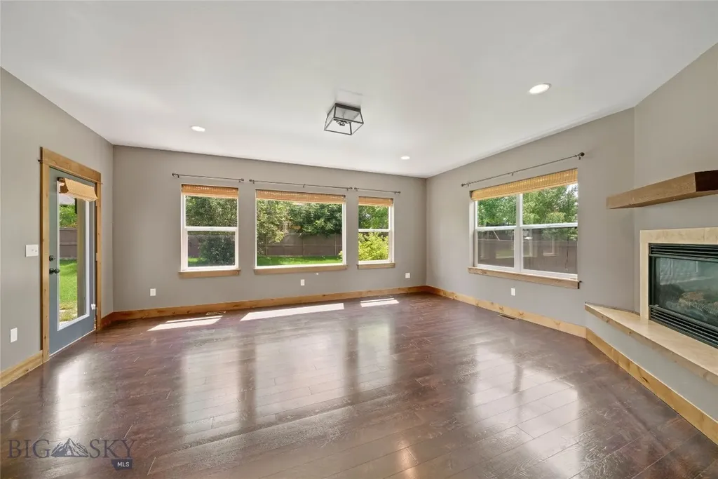 56 E Hyalite Peak Drive Bozeman MT 59718