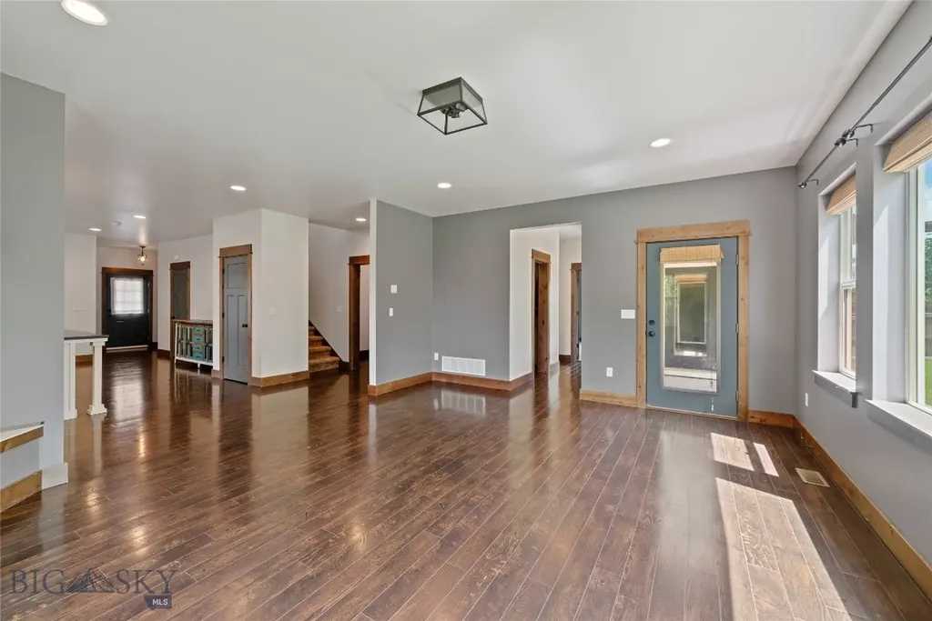 56 E Hyalite Peak Drive Bozeman MT 59718