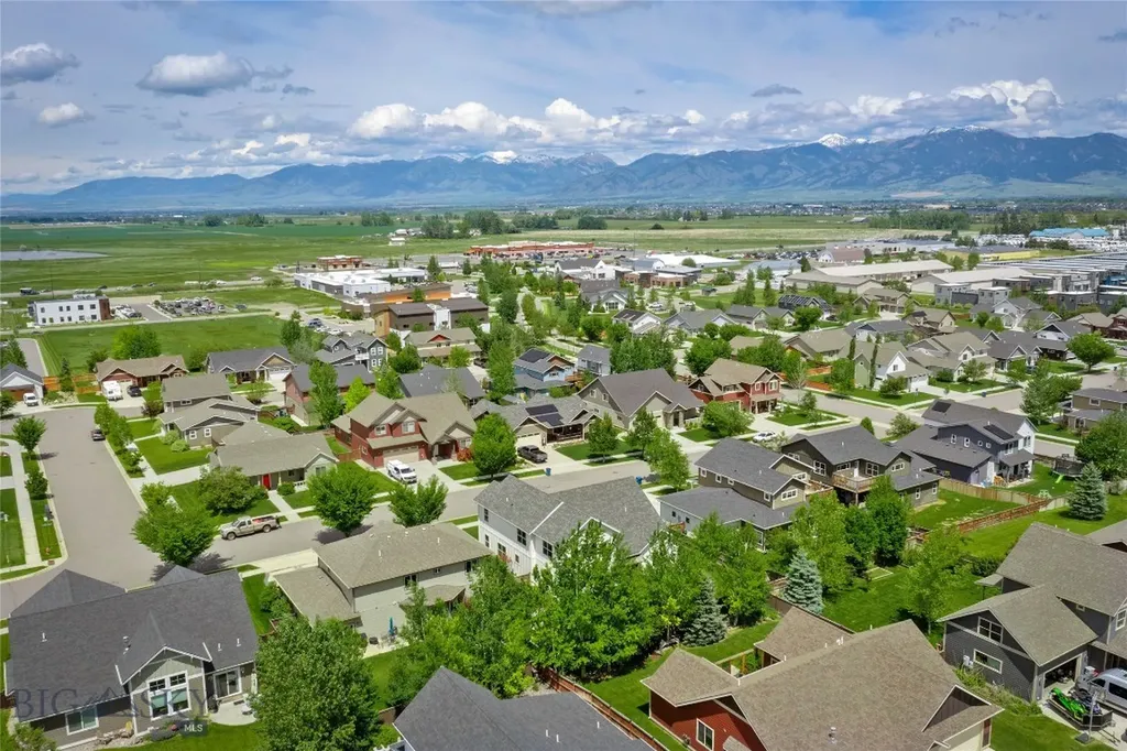 56 E Hyalite Peak Drive Bozeman MT 59718