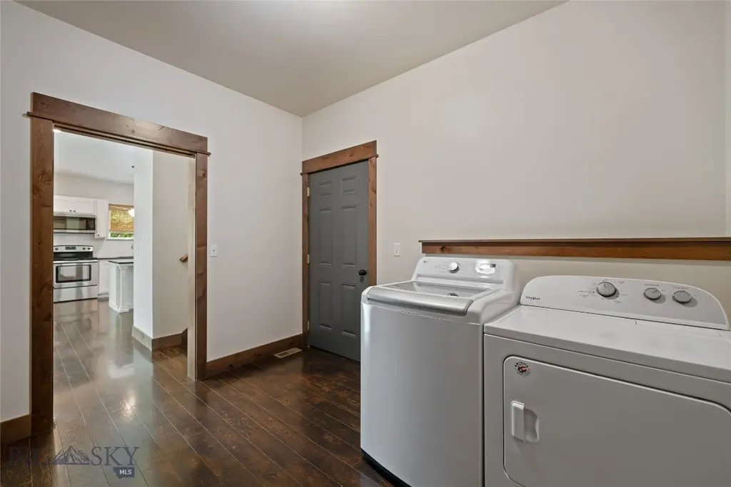 56 E Hyalite Peak Drive Bozeman MT 59718