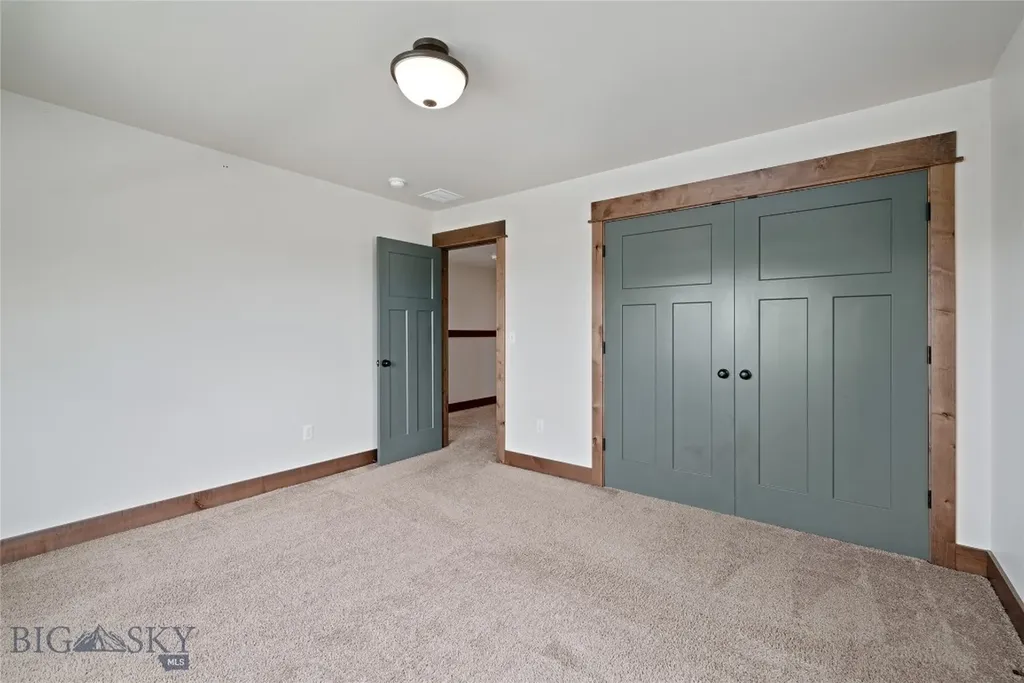 56 E Hyalite Peak Drive Bozeman MT 59718