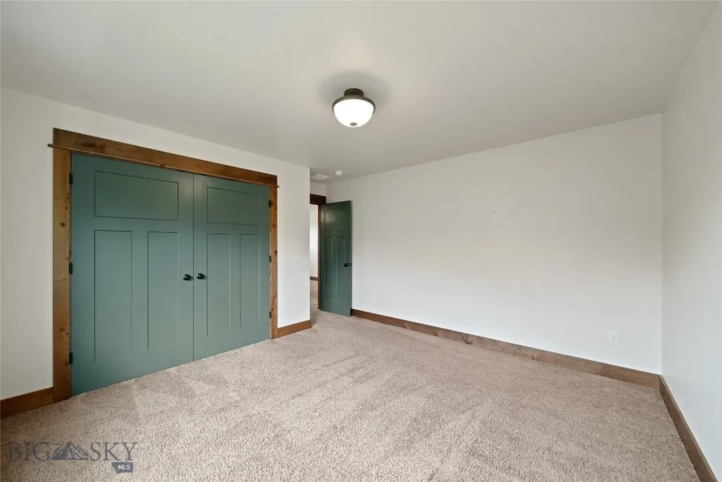 56 E Hyalite Peak Drive Bozeman MT 59718