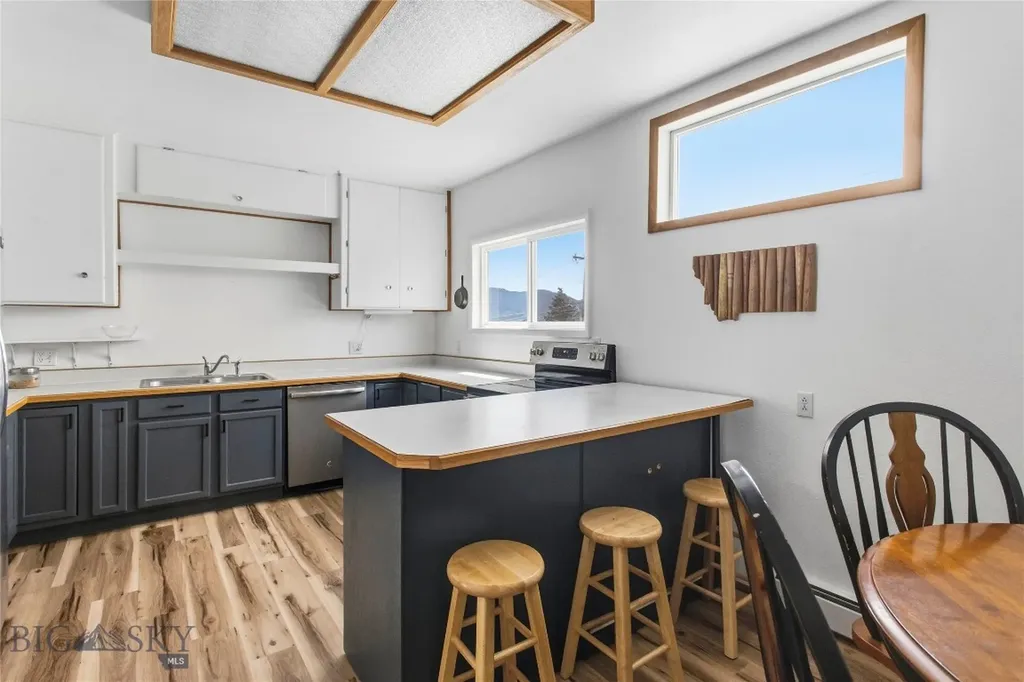 950 Antimony Butte MT 59701