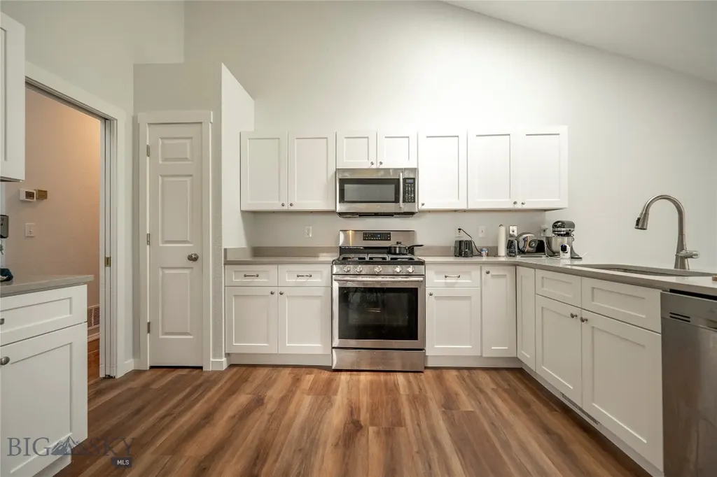 1109 Woodland Bozeman MT 59718