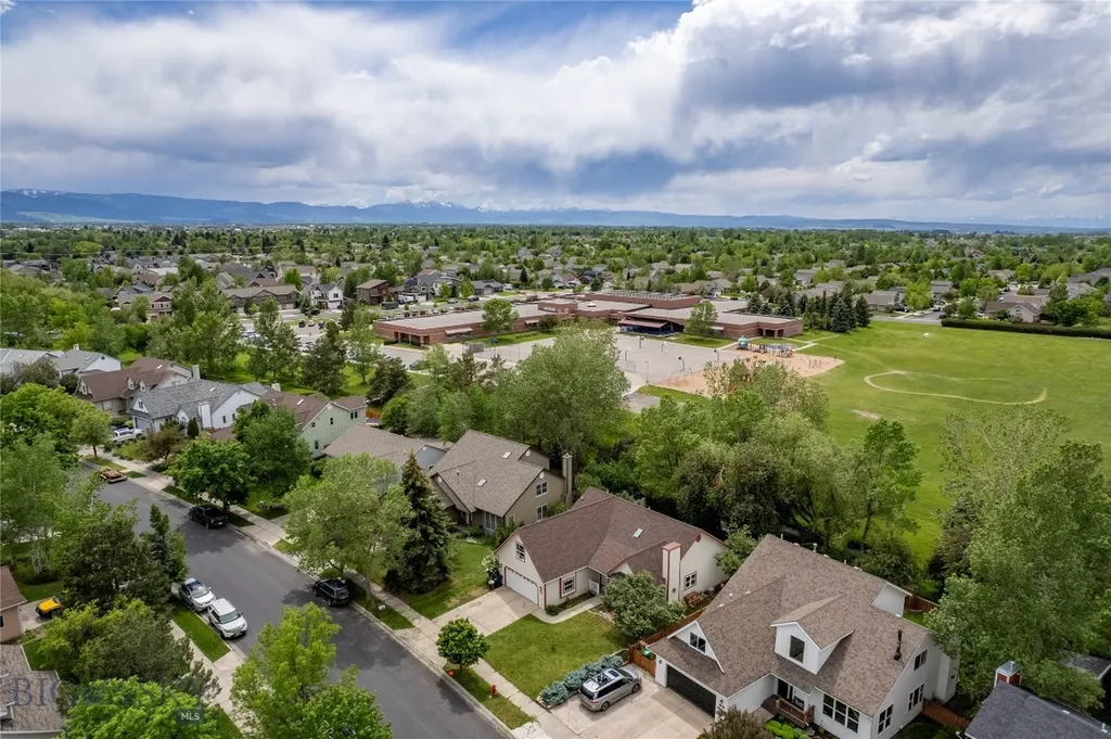 1109 Woodland Bozeman MT 59718