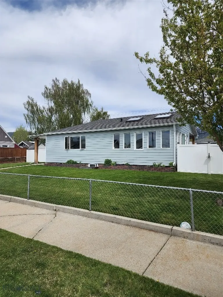 1926 Whitman Butte MT 59701