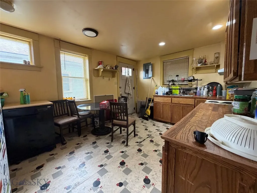 401 N Wyoming Butte MT 59701
