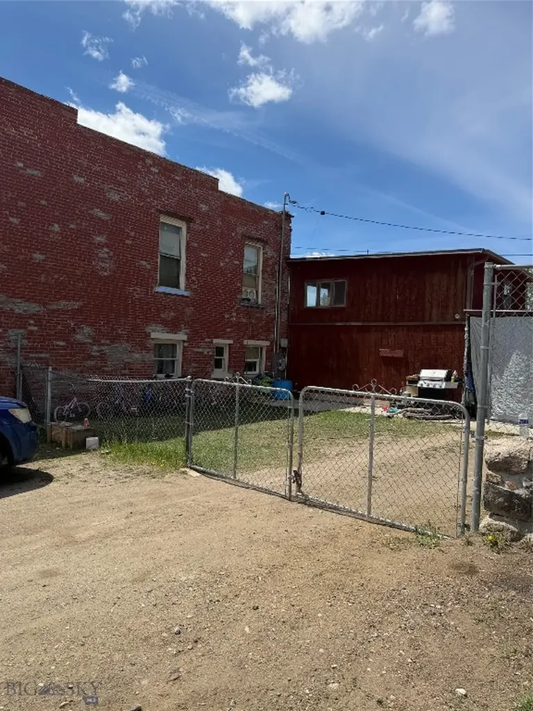 401 N Wyoming Butte MT 59701