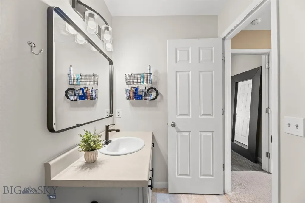 2101 Sun Avenue Livingston MT 59047
