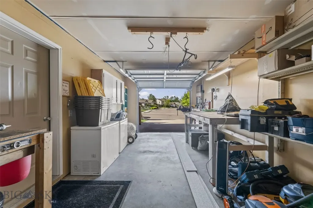 2101 Sun Avenue Livingston MT 59047