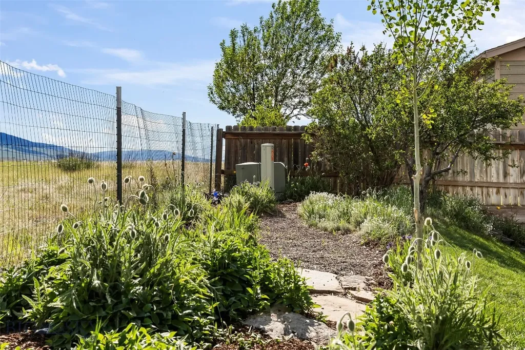 2101 Sun Avenue Livingston MT 59047