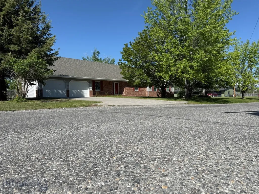 702 Boulder Street Big Timber MT 59011