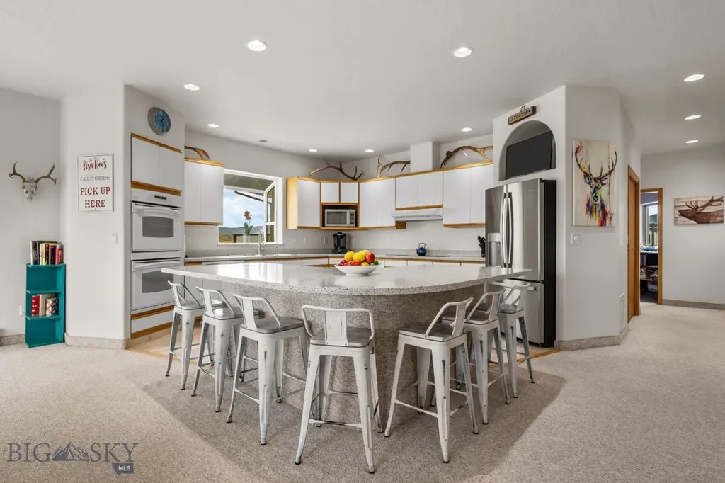 165 Badger Run Dillon MT 59725