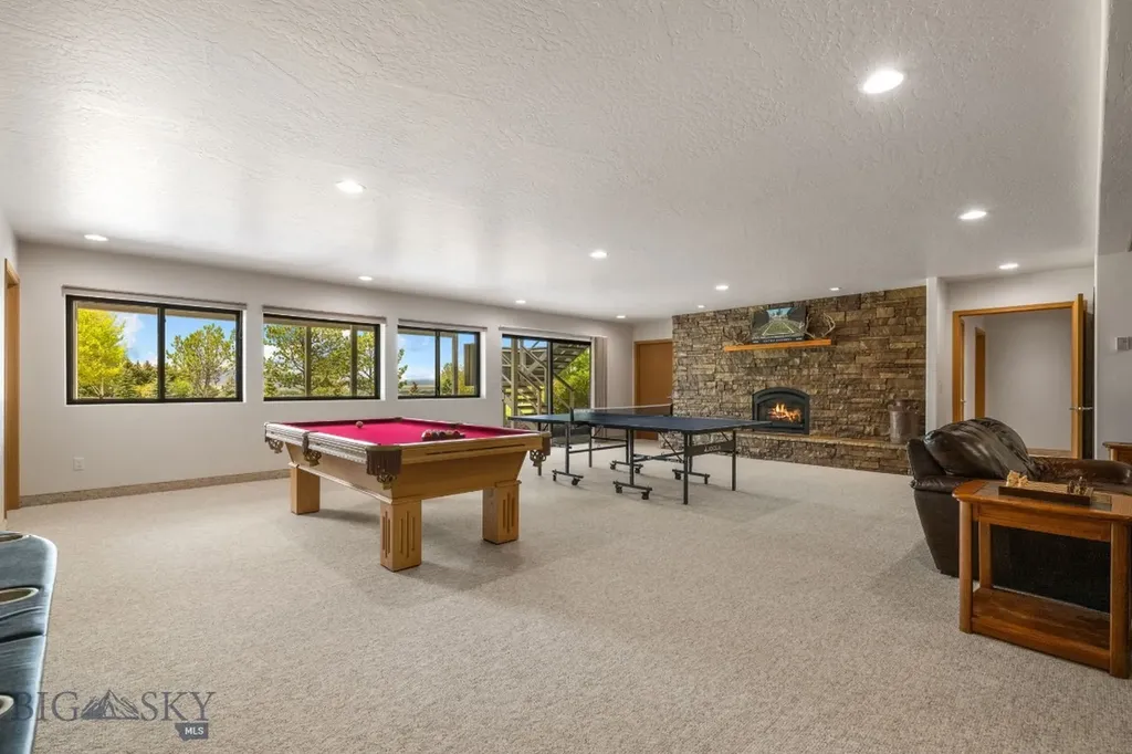 165 Badger Run Dillon MT 59725