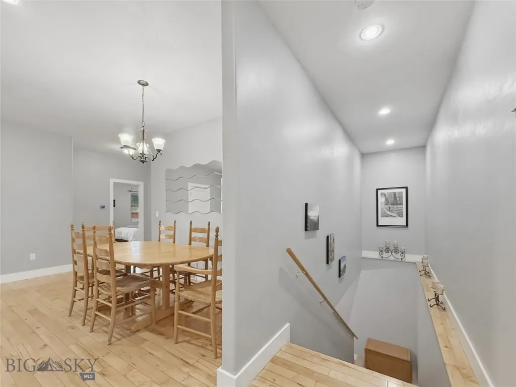 1217 Wildflower Trail Livingston MT 59047