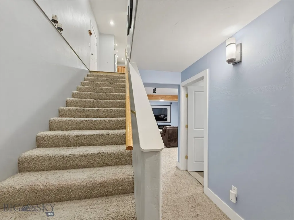 1217 Wildflower Trail Livingston MT 59047