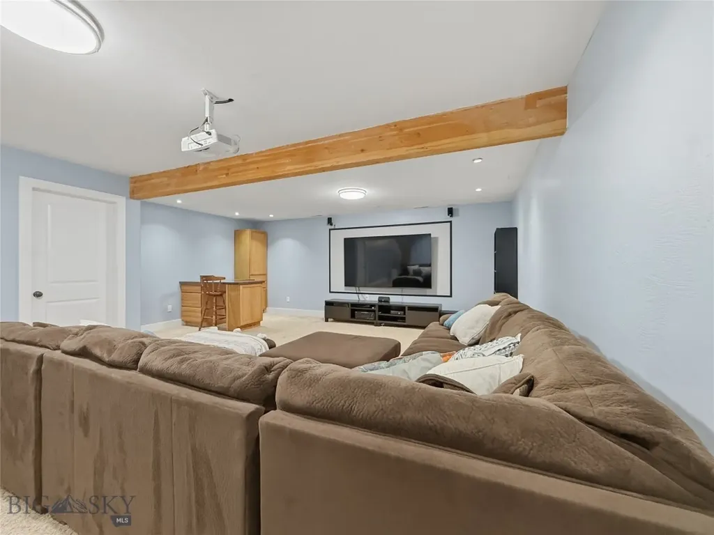 1217 Wildflower Trail Livingston MT 59047