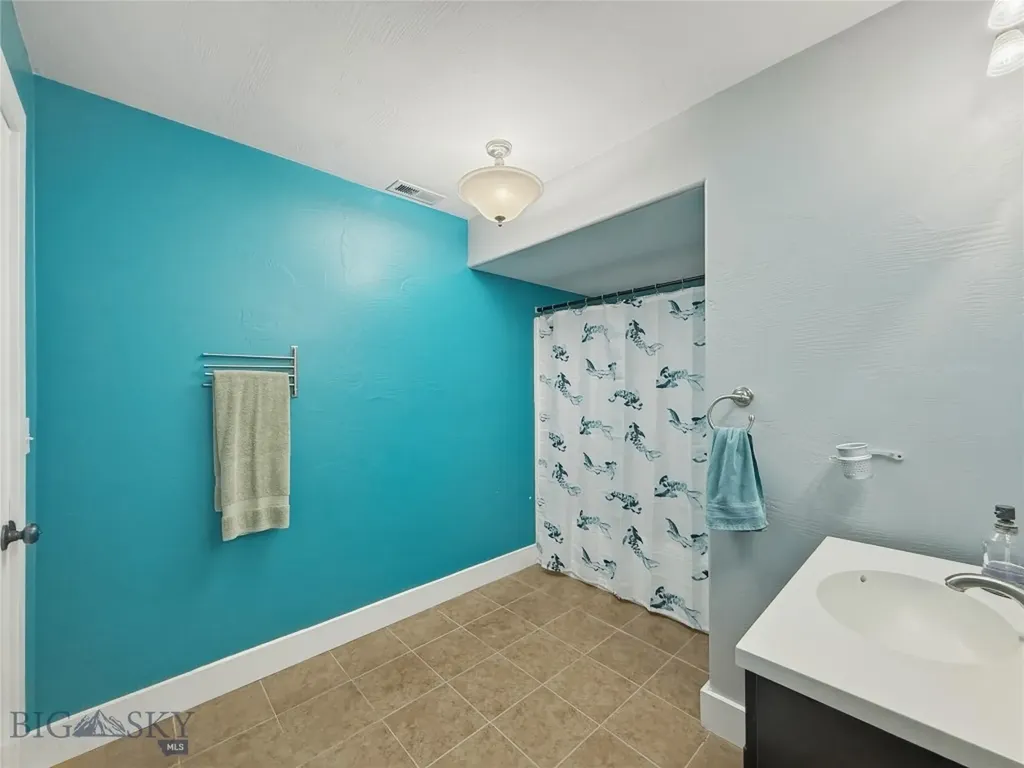 1217 Wildflower Trail Livingston MT 59047