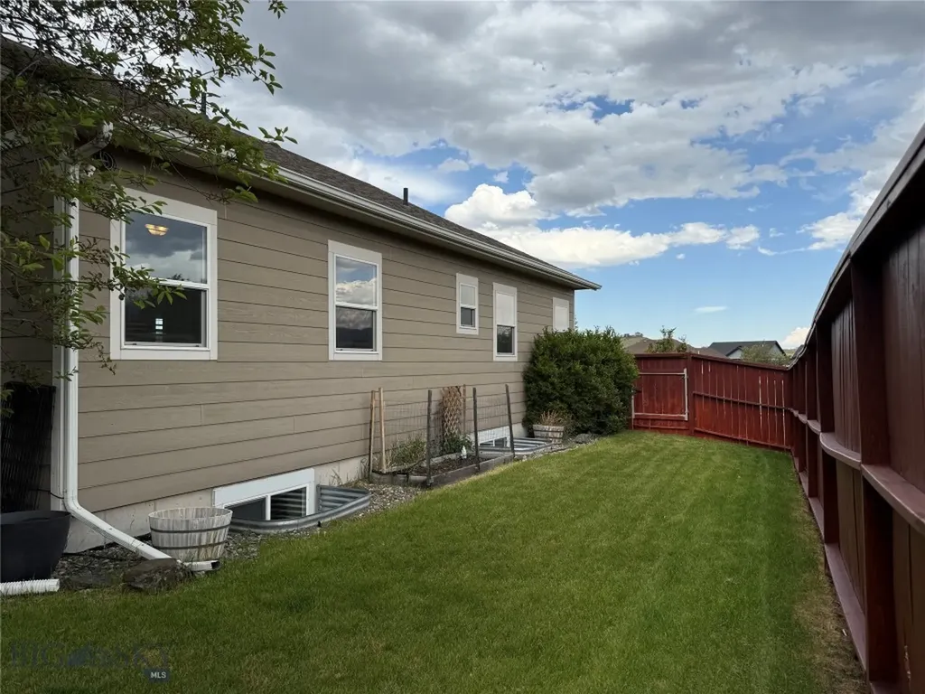 1217 Wildflower Trail Livingston MT 59047