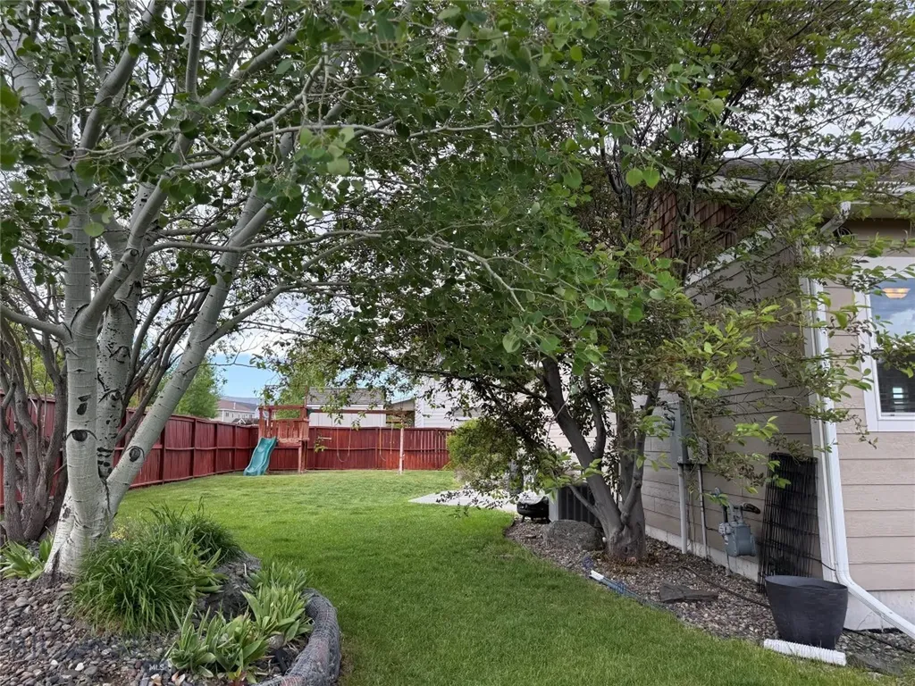 1217 Wildflower Trail Livingston MT 59047