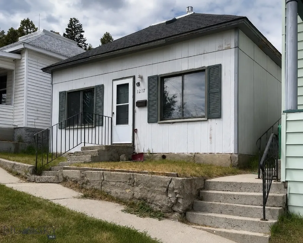 1217 W Silver Butte MT 59701