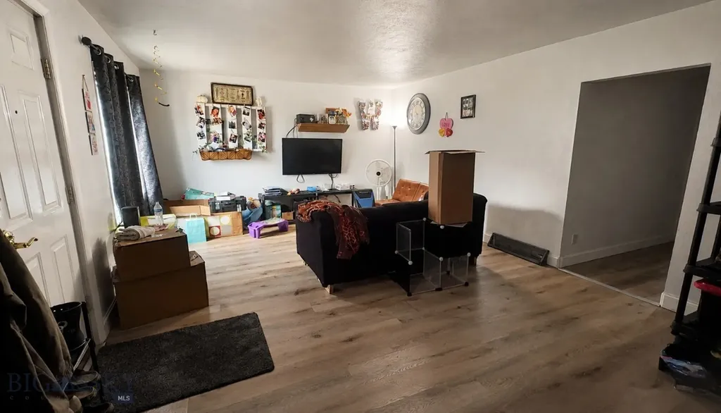 1217 W Silver Butte MT 59701