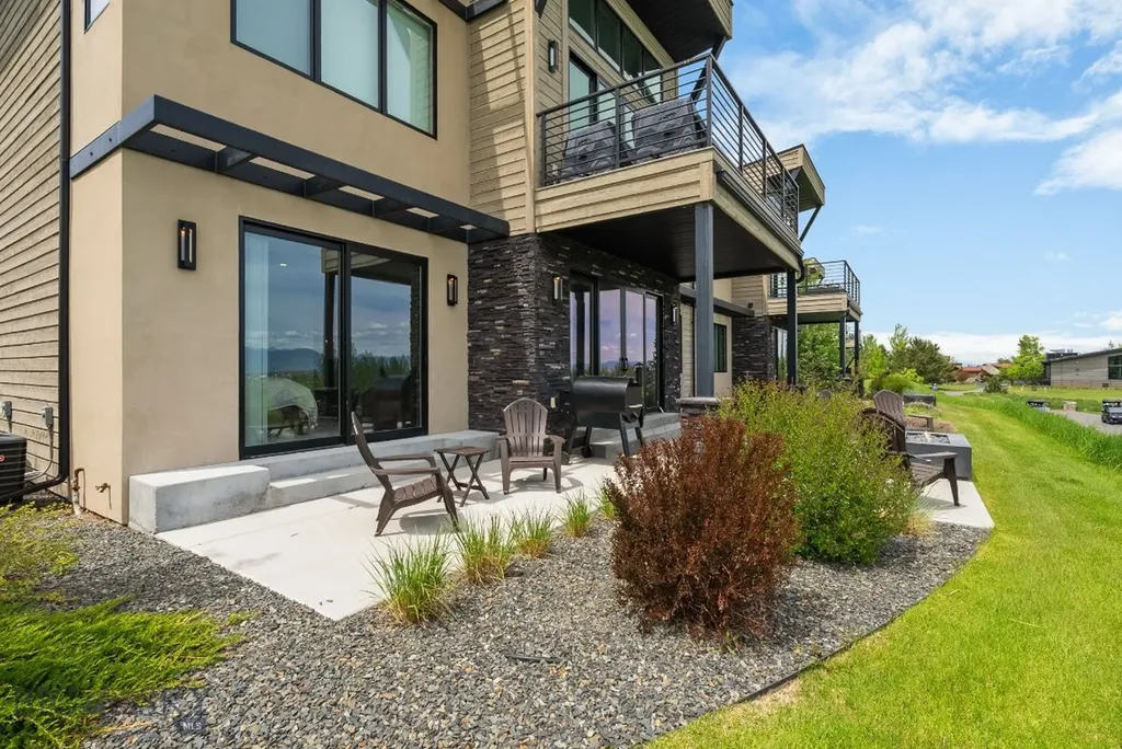 93 Duckhorn Lane Bozeman MT 59718