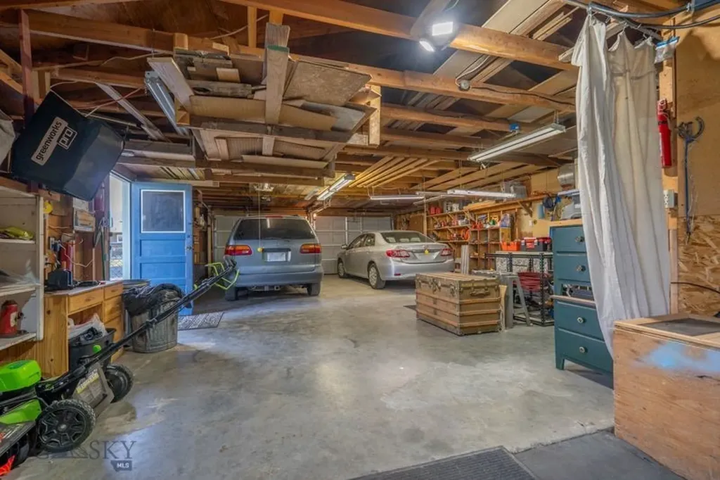 412 S 12th Livingston MT 59047