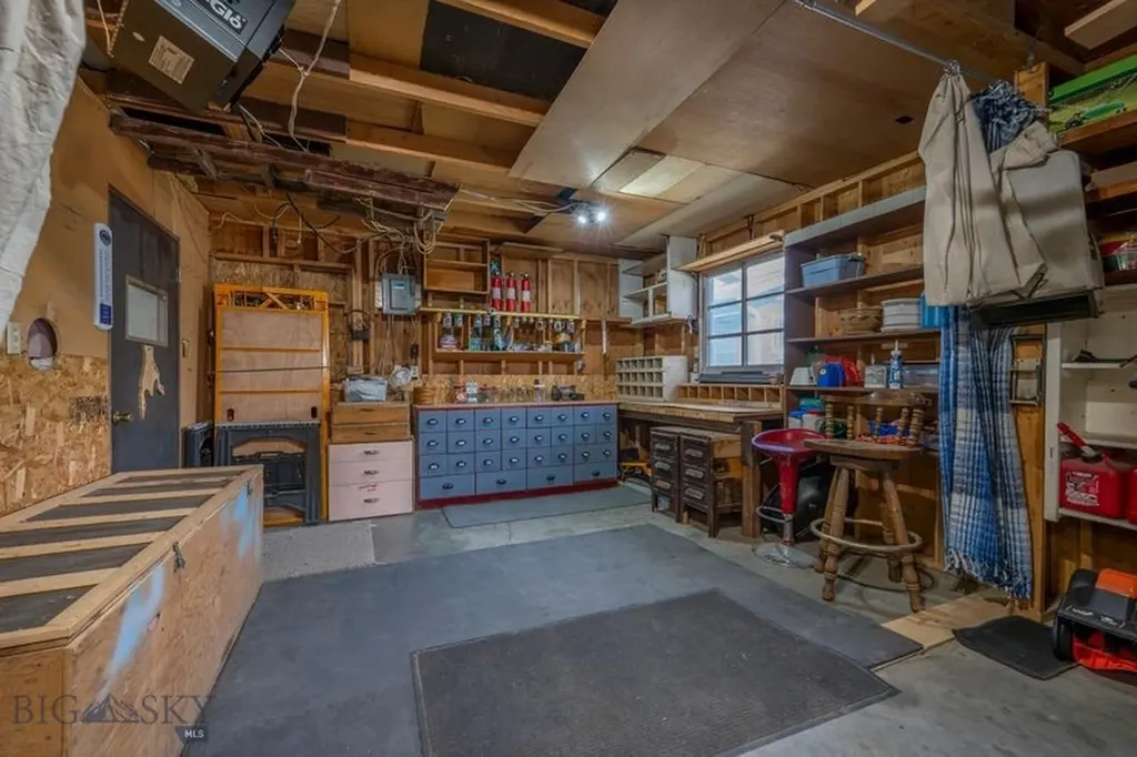 412 S 12th Livingston MT 59047