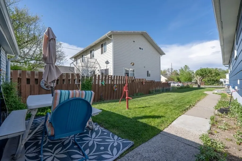 412 S 12th Livingston MT 59047