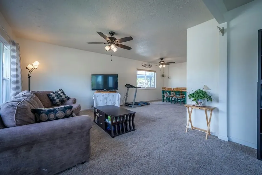412 S 12th Livingston MT 59047